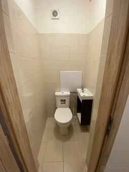 Na predaj 2 izbový byt po kompletnej rekonštrukcii Handlová - 3