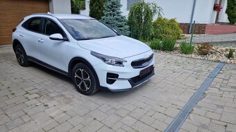 KIA XCeed 1.6 GDi Plug-In Hybrid A/T - 3