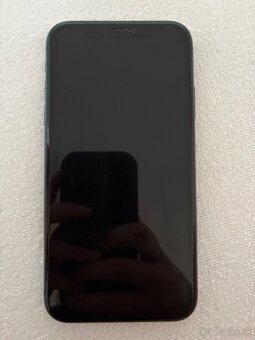 Predám iPhone 11 64 GB - 3