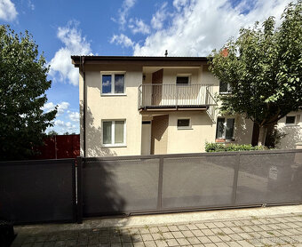 Priestranný 5-izbový rodinný dom, Hviezdna ulica, Malinovo - 3
