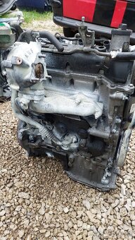 Predám motor EGR TURBO zvody Zotrvačník YARIS 06- 1,4 - 3