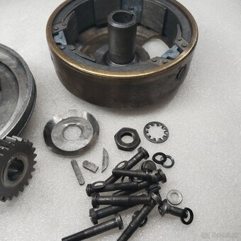 ČZ 175 PŘEDVÁLEČNÁ PŘÍRUBOVÁ JEDNOVÝFUK ZAPALOVÁNÍ ORIGINÁL - 3