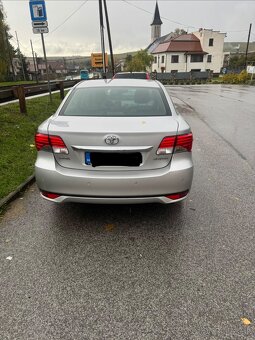 TOYOTA AVENSIS T27 2.0 D4D,91KW,ROK 2013 - 3