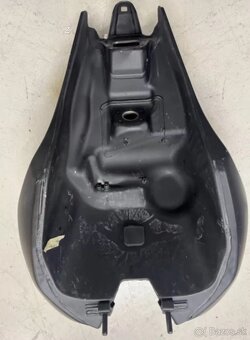 Ducati Diavel Nádrž - 3