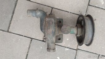 Slávia vodná pumpa - 3