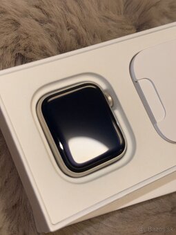 Apple Watch SE 2022 40mm - 3