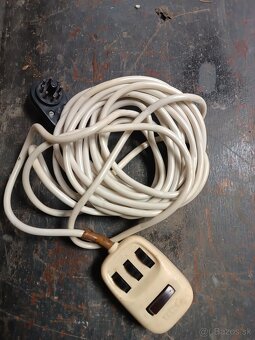 Tesla diaľkové - 3