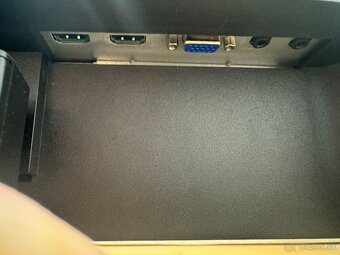 Acer Nitro monitor - 3