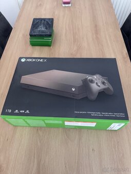 Xbox one X 1TB HDD + 8 hier - 3