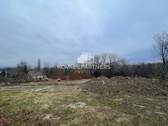 Stavebný pozemok v obci Slažany - 3