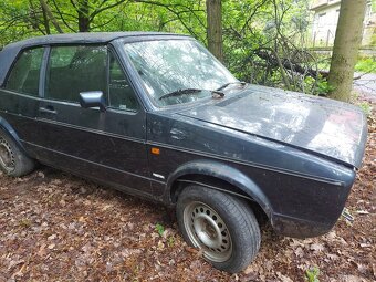 Rozpredám na náhradné diely golf mk1 cabrio - 3