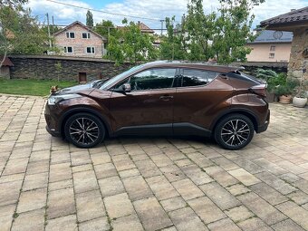 Toyota C-HR 1.8 Hybrid 2018 E-CVT 146t km - 3