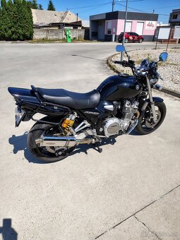 YAMAHA XJR 1300 - 3