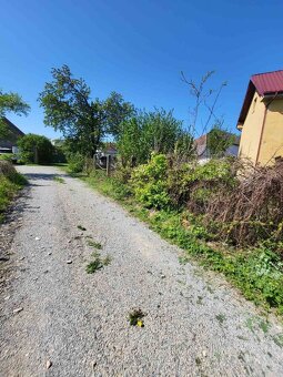 Stavebný pozemok Beniakovce– 710 m² len 10 minút od KE - 3