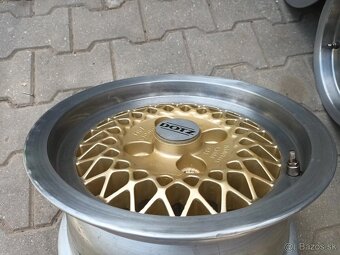 Predam elektrony na Volksvagen Golf mk1 Rial r13 - 3