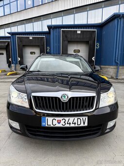 Škoda octavia COMBI 2.0TDi DSG Xenon - 3