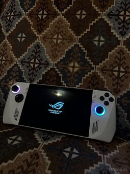 Asus Rog Ally Z1 - 3