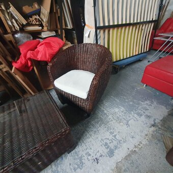 Predám ratanové kreslá a stôl - 3