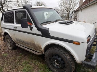 Lada Niva VAZ 21214 - 3