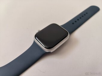 apple watch 9 41mm Starlight Cellular - 3