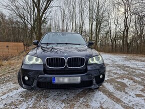 BMW X5 E70 M-paket 3.0 2013 180kw - výměna Piaggio Vespa GTS - 3
