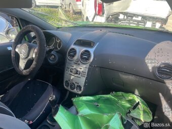 Rozpredam Opel Corsa D 1.2 2013 A12XER - 3