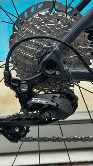 Damsky cestny bike Cube - 3