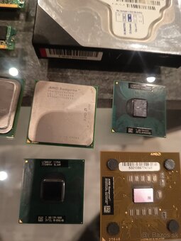 Staré Pc komponenty - 3