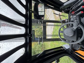 Terénny vozík 4x4 - 3500 kg. - 3