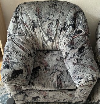 Sedacia súprava s konferenčným stolíkom - 3