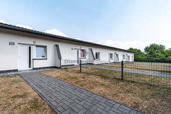 NA PREDAJ JEDNOPODLAŽNÝ 3 IZBOVÝ RODINNÝ DOM SO ZÁHRADOU | K - 3