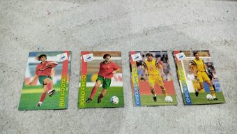 Predám komplet sériu futbalových kartičiek FRANCE 98 - 3