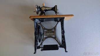 Šijací stroj mini vintage HENNIG - 3