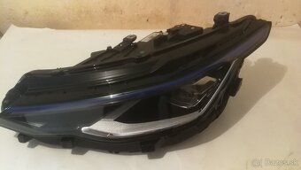 predne svetla vw golf 8 - 3