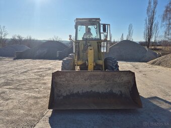 Nakladač IHC - 3