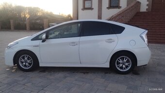 Toyota prius hybrid - 3