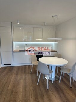 Prenájom 2 izbový byt 55m2 + 4m2 balkón novostavba zariaden - 3