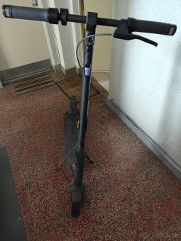 Predám elektricka kolobežka ninebot max G2 - 3