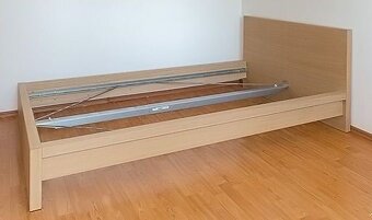Postel s matracou IKEA - 3