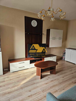 Prenajmem 3 izbový byt s balkónom v Nových Zámkoch - 3