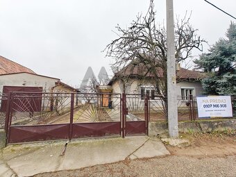 RODINNÝ DOM S VÝBORNOU LOKALITOU A MUROVANOU GARÁŽOU - 3