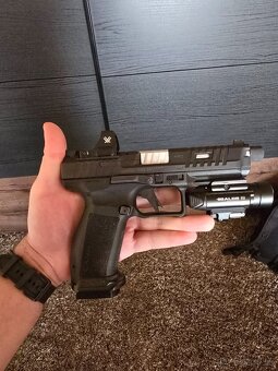 Canik mete sft pro + vortex defender ccw + olight baldr pro - 3
