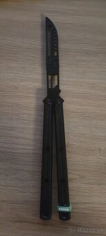 Krake Raken Armed Shark Balisong Motýlik Trainer - 3