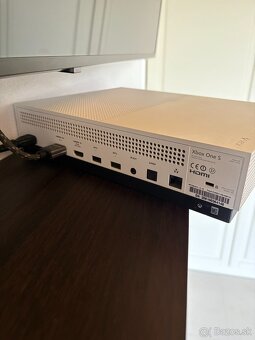Predám Xbox One S - 3