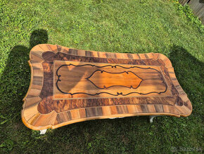 KONFERENČNÝ STOLÍK - 3