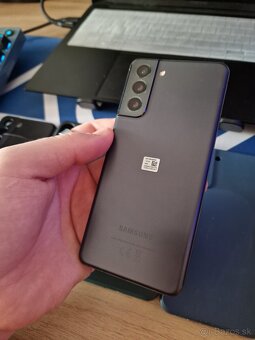 Samsung S21 8/128 - 3