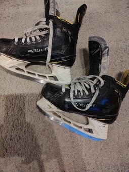 Hokejové korčule - 3