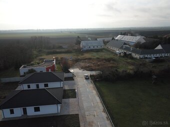 Stavebný pozemok pre rodinný dom 440m2 - 3