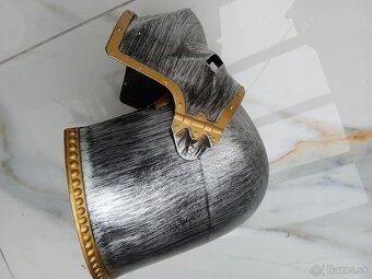 Rytierska prilba - 3