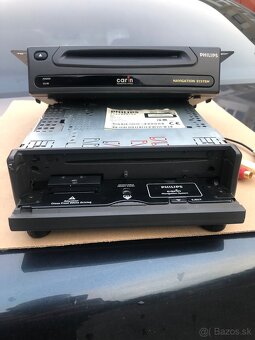 Philips 22RC959 autorádio s CD + Navigácia - 3